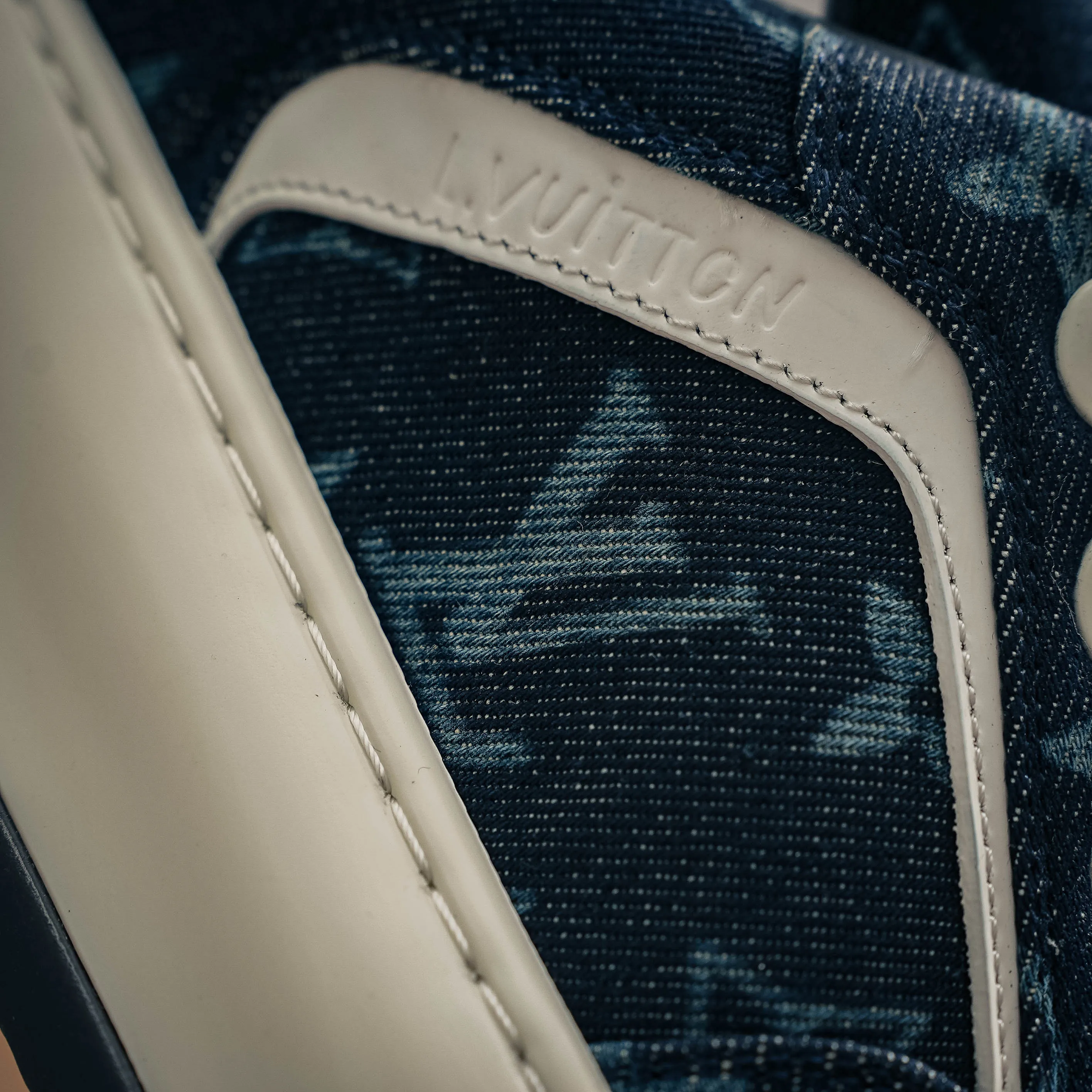 # LV tilted ， Shoes，Sneakers， Shoes，Skate Shoes~~ Sneakers， LV Shoes ， Cushioning TPU Vuitton ，